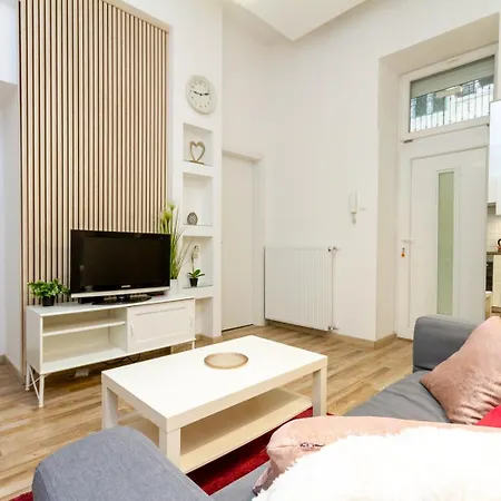 Urbannest