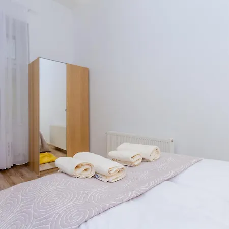 Urbannest *