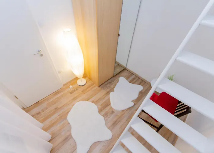 Апартаменты Urbannest